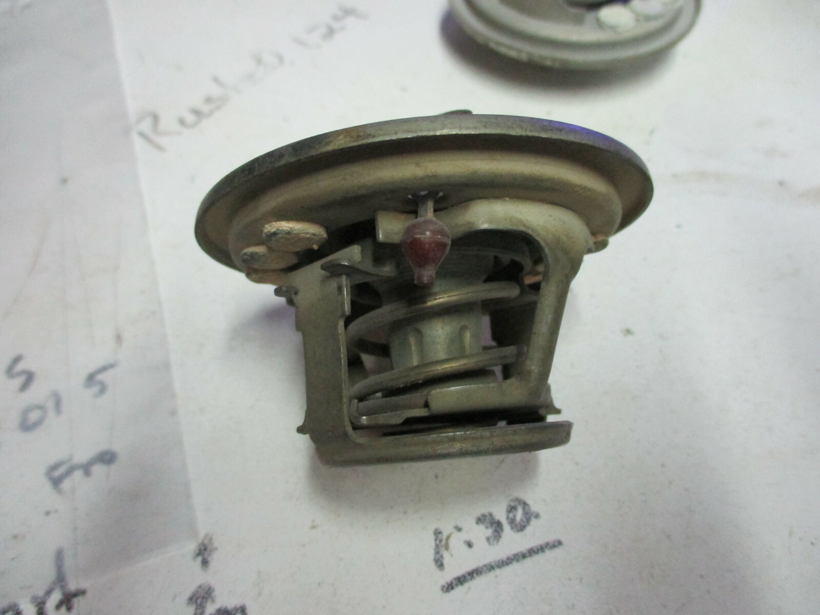 1965-98 ROLLS ROYCE THERMOSTAT UE36600, NUMBER 3