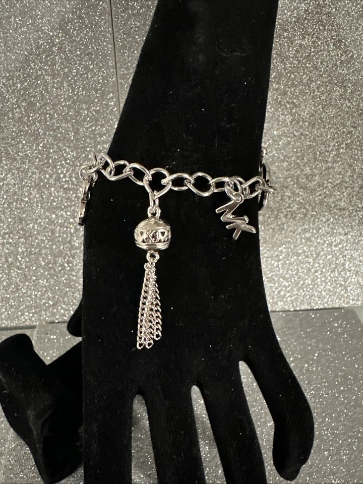 Michael Kors Charms Bracelet Bangle Silver Tone Key 8 inch - Image 4 of 4