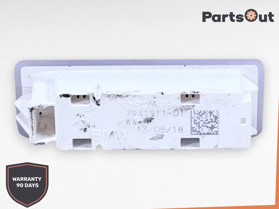 BMW 340I 2016-2018 - Luz interior LED trasera 7941911 Foto 2 de 3