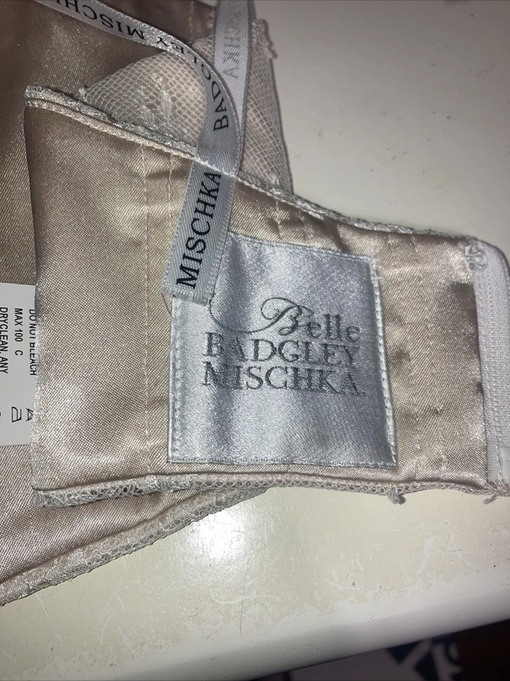 Sujetador para mujer Belle Badgley Mischka Foto 4 de 4