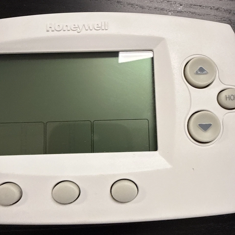 Termostato digital programable Honeywell TH6110D1021 FocusPro probado Foto 3 de 4