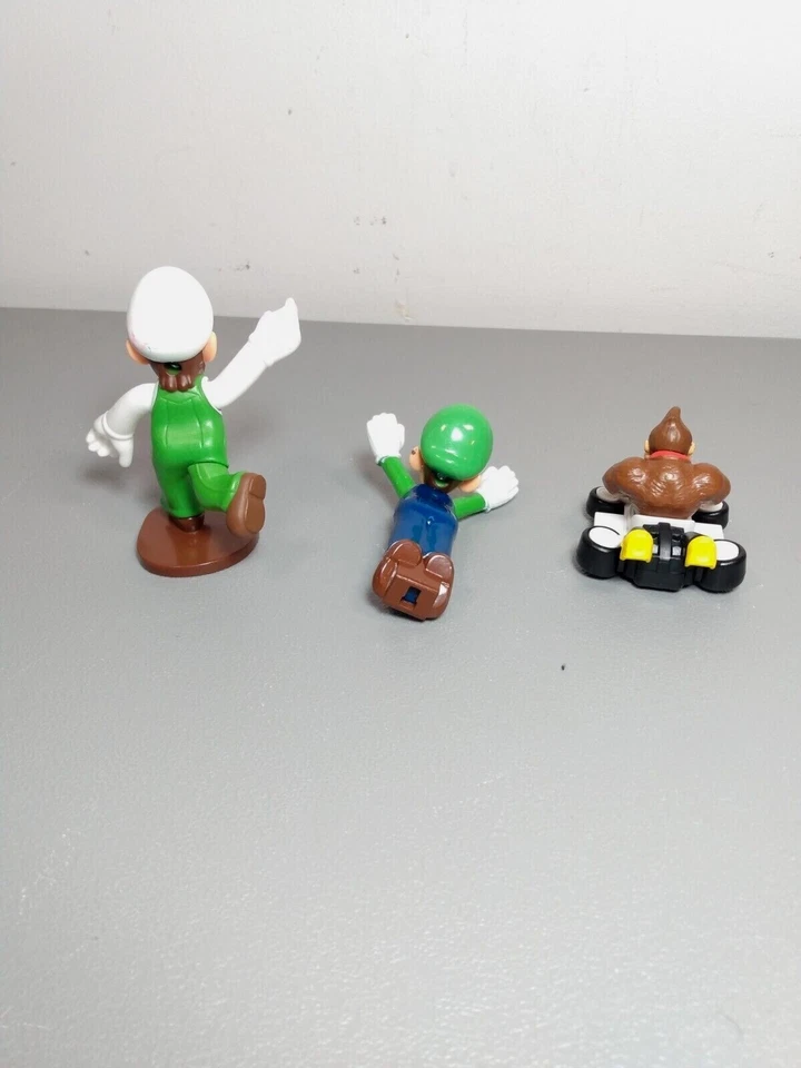 McDonalds Happy Meal Toys Lote de 3 Figuras de Acción Nintendo Luigi Donkey Kong Foto 2 de 4