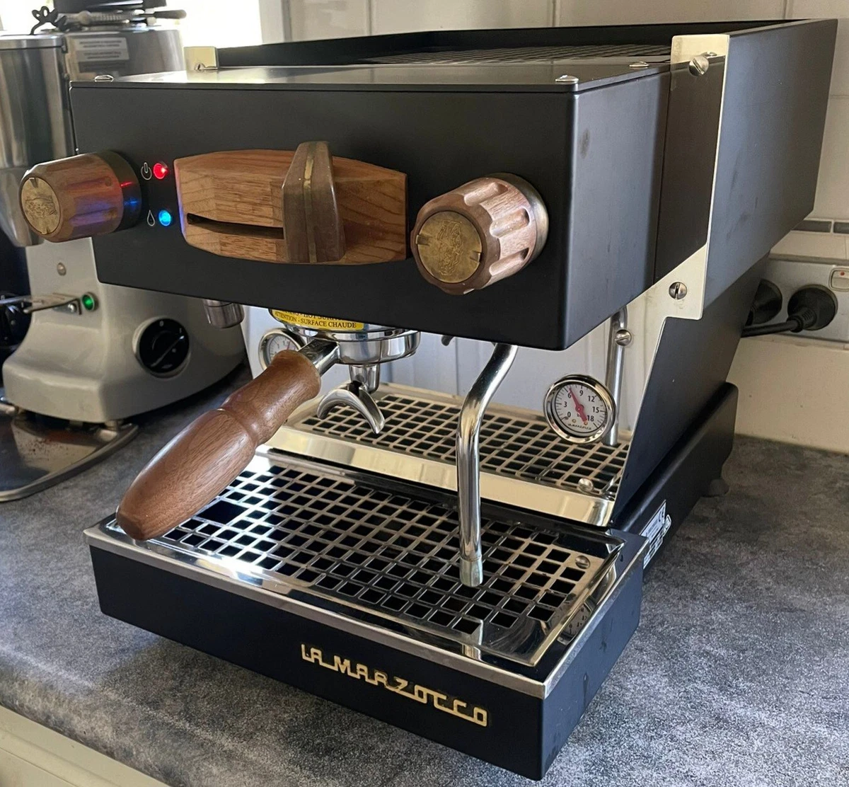 La Marzocco Linea Mini Home Espresso Machine in Gray