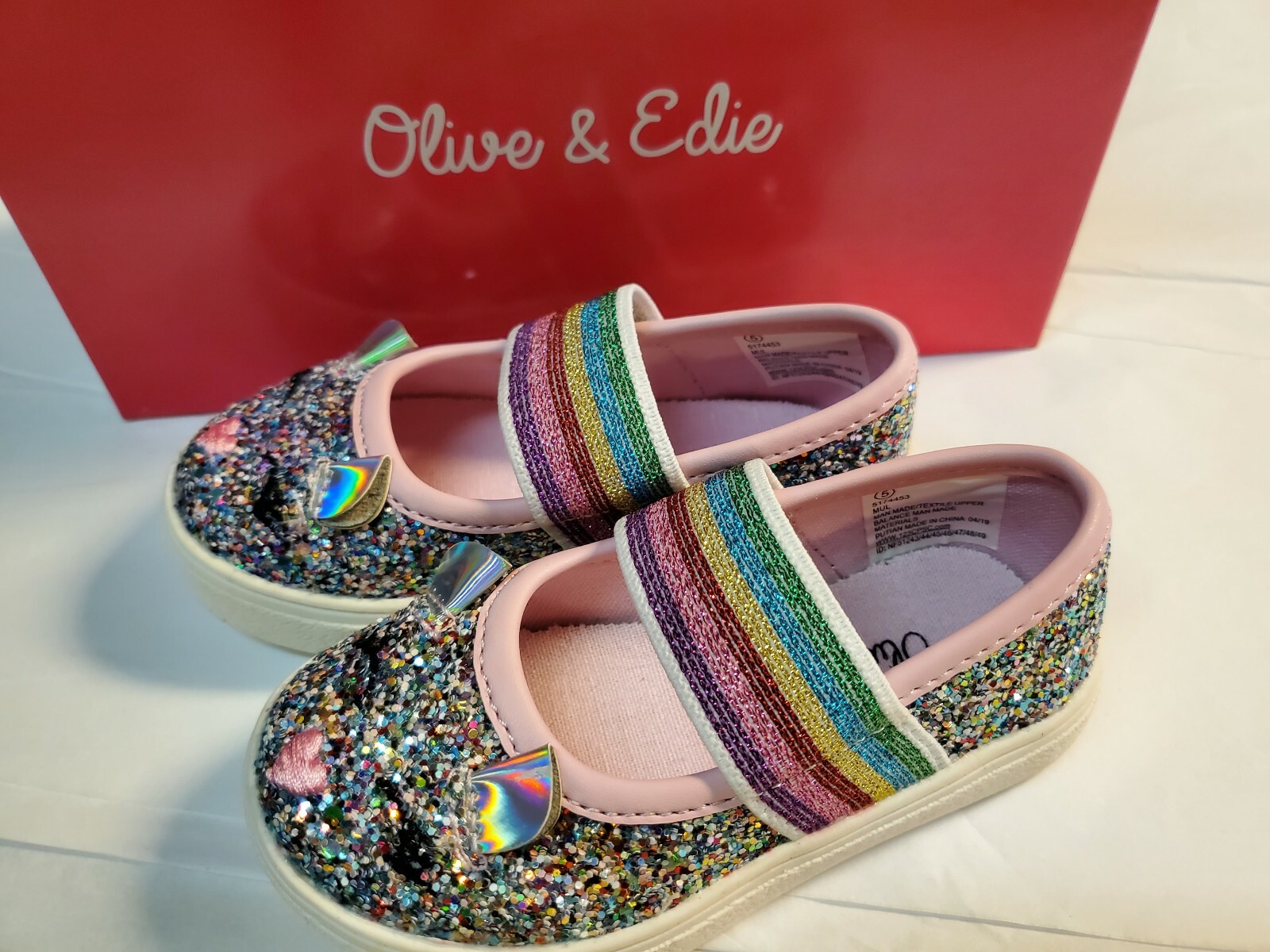 TODDLER GIRLS OLIVE AND EDIE *CHLOE* SNEAKERS SIZE  COLOR~MULTI SIZE TODDLER 5 M