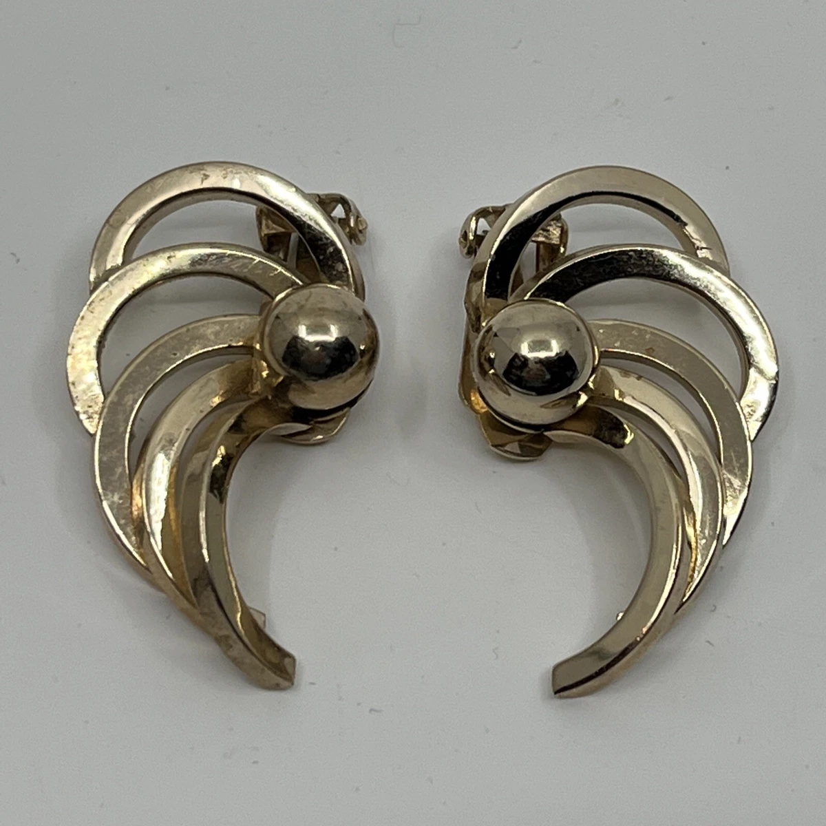 Bergere earrings sale