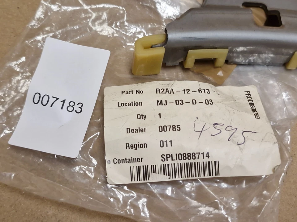 Mazda 3 2.2D Diesel Engine Chain Rail Guide 2009-2014 R2AA12613 Genuine NEW OEM - Image 4 of 4