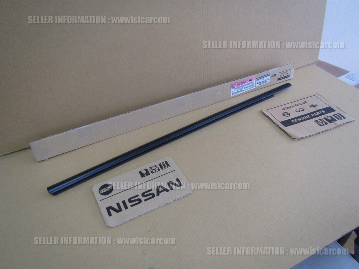 ルナ　0210 11-14 Toyota Sienna Multiplex Network Body Control Module
