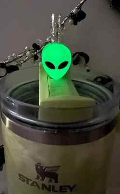 3D Printed Halloween Glow in the Dark Green Alien Straw Topper