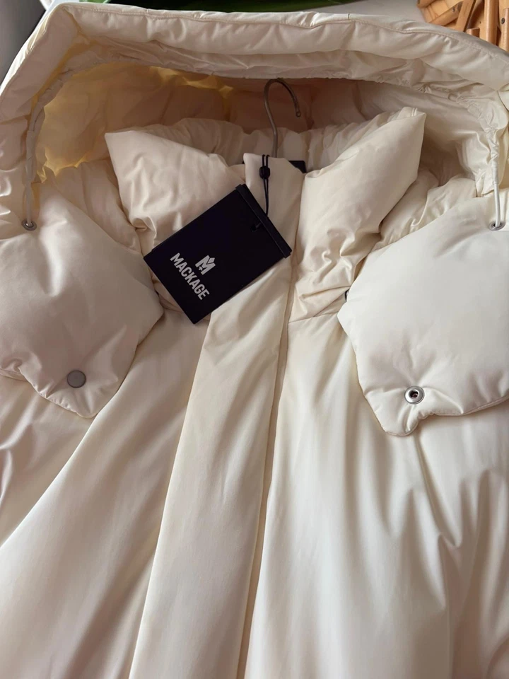 MACKAGE Overcoat Down Jacket Cream Womens M Size 40 new with tags - RRP £1,000 - Image 3 of 4