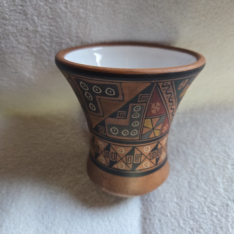 Peruvian Terra Hand Painted Traditional Inca-style Vase Highly Detailed 4" Tall
