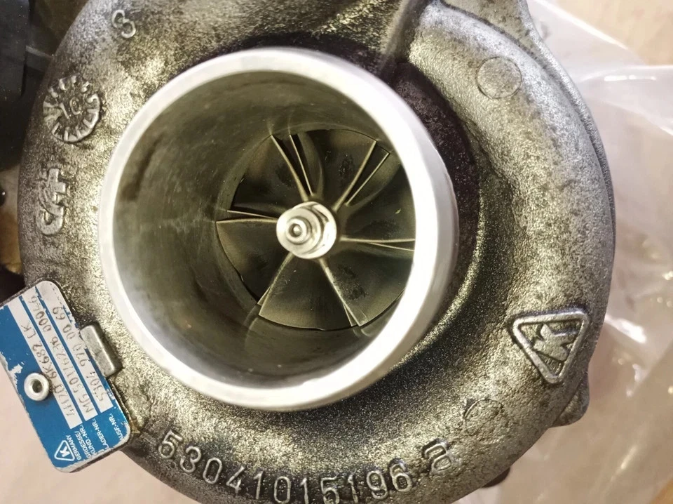 4H2Q-6K682-CK Turbolader Land Rover Discovery 3 Discovery 4 Range Rover Sport - Bild 2 von 4