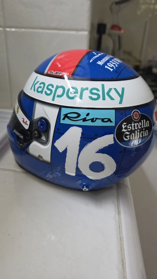 Casco Leclerc 2021 Monaco - Ferrari Bell Scala 1:2 - Immagine 3 di 4