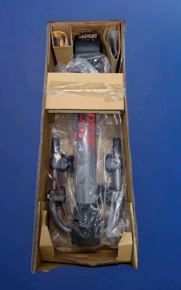 Portabicicletas YAKIMA Ridge Back 2 inclinable montado en enganche. Nuevo, nunca usado. #3 Foto 2 de 4