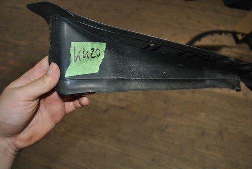 *8 KK20 BMW 1er F20 F21 Abdichtung Seitenwand Kotflügel Vorne Rechts 7269998