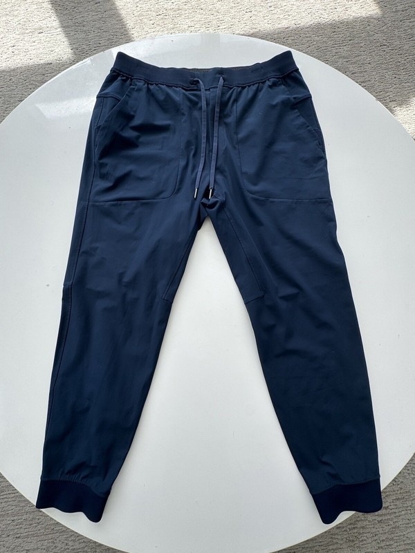 Men’s Lululemon Jogger Pants Navy Blue XL  VGUC 