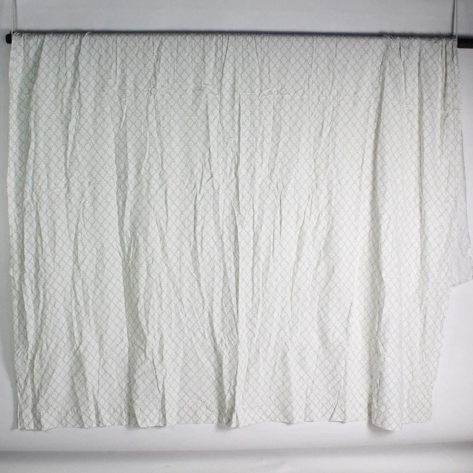 Sheet Set of 4 Mainstays White Blue Queen Fitted Flat & 2 Pillowcases 19.5"x28" - Image 4 of 4