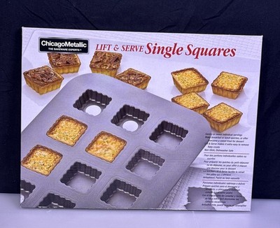 Chicago Metallic Bakeware * LIFT & SERVE SINGLE SQUARES * Baking Pan NEW