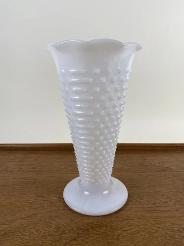 Vtg Anchor Hocking White Milk Glass Hobnail Trumpet Vase 9.25" Tall Ruffled Edge
