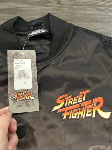 NWT Street Fighter Freeze Max Retro Capcom Squad Black Satin Jacket Mens Small image 4