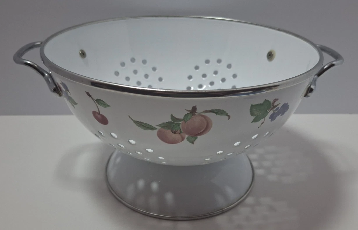Vintage Enameled Metal Colander w/Handles White Fruit Design Pedestal Base