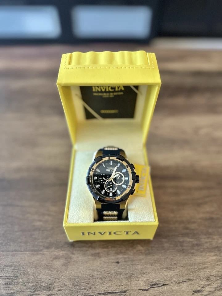 Reloj Hombre Invicta Aviator - 51.5mm, Dorado, Negro (23693) RARO, Necesita Batería Foto 4 de 4