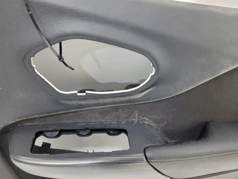 2014-2018 JEEP CHEROKEE PASSENGER RH FRONT RIGHT DOOR PANEL 5XG501X9AE Foto 3 de 4