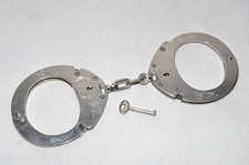 CLEJUSO Handschellen / Handfesseln / Original deutsche Polizei / Handcuffs No.11