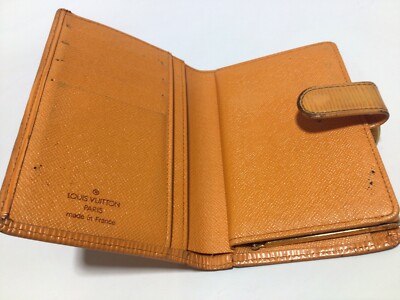 LOUIS VUITTON PARIS Ladies EPI WALLET / Frame and Snap Closure /CODE MI0094