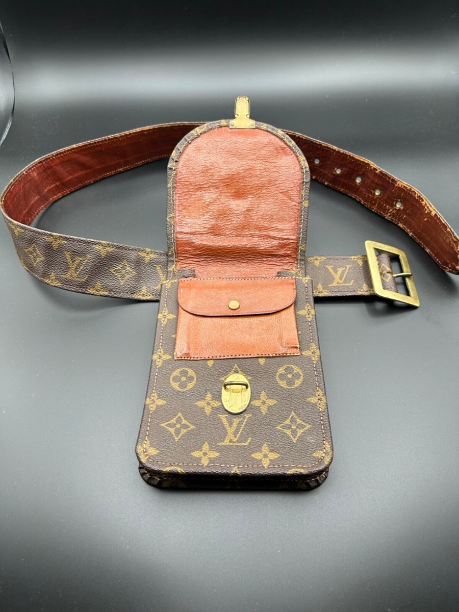 Authentic Vintage LOUIS VUITTON Monogram Belt With Utility Pouch Louis Vuitton Utility Belt Monogram Eclipse 35MM Black in  main image 2