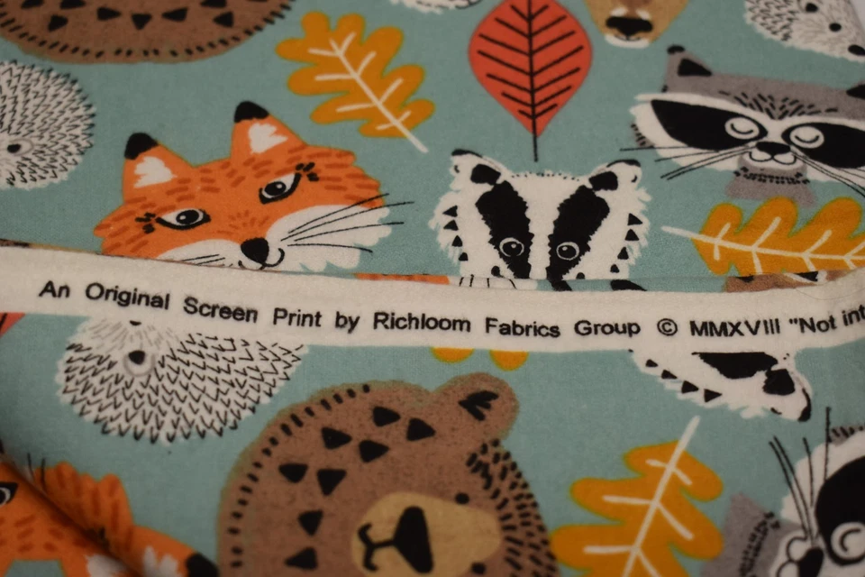 2 yards FLANNEL FABRIC woodland animals FOREST FRIENDS fox deer raccoon LEAVES - Image 3 of 3