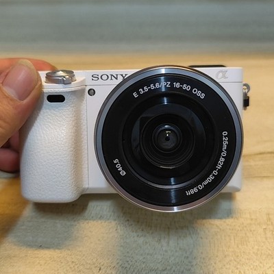 Sony Alpha a6000 Mirrorless Digital Camera with 16-50mm Lens 24.3MP Wi-Fi & NFC