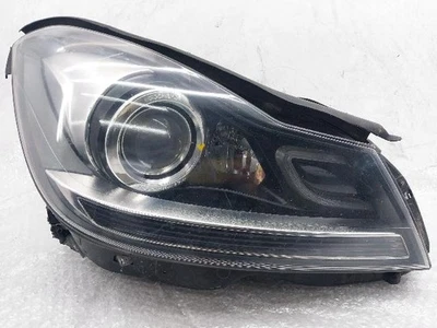 2012 Mercedes-Benz Classe C W204 C200 HID/Xenon Headlight OEM A2048204439 - Photo 1/4