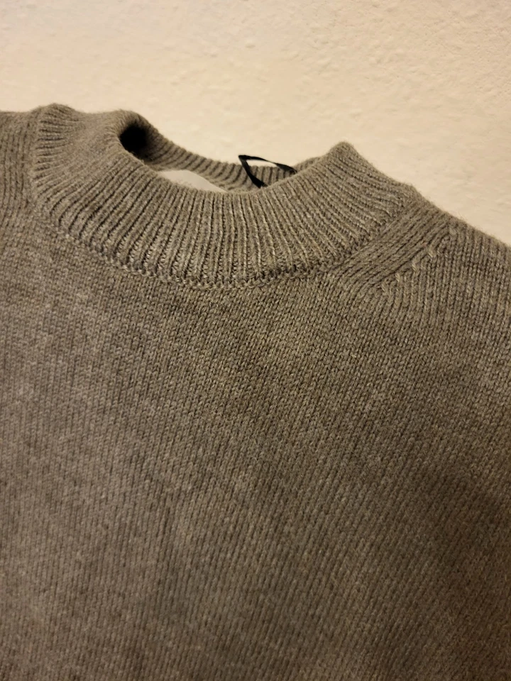 H&M Pullover dunkelgrau Damen  Mädchen Gr. XS - Bild 2 von 2