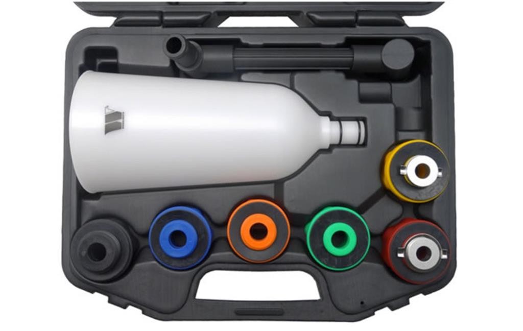 Welzh Werkzeug 7 Piece Universal Car Engine Oil Filling Device With Adapors