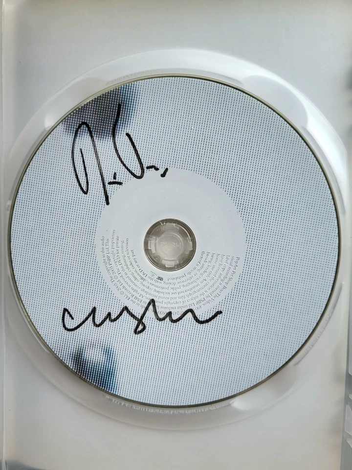 Pet Shop Boys - Signed DVD - Autographs by Neil Tennant & Chris Lowe, Autogramme - Bild 4 von 4