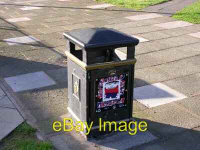 Foto 6x4 Platzieren Sie Ihren Wurf hier. Droylsden A Mülltonne in Openshaw, Man c2005