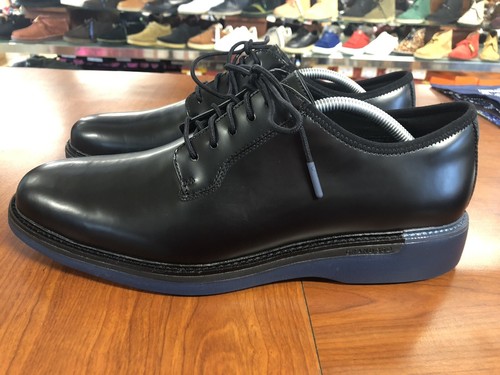 Grand Ambition Postman Oxford Black 