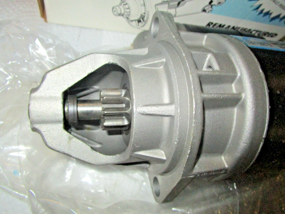 Volvo 122 122S 544 142 144 145 1800 242 244 245 Starter 1962-1979 Bosch #SR37X - Image 3 of 4