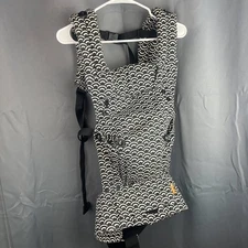 Baby Tula Free to Grow Baby Carrier Adjustable Ergonomic Newborn Toddler 7-45 lb