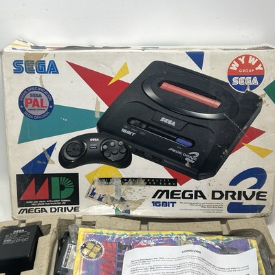 SEGA MEGA DRIVE　2　外箱の説明書あり Sega Mega Drive 2 / Sega Genesis 2 Console - PAL version W