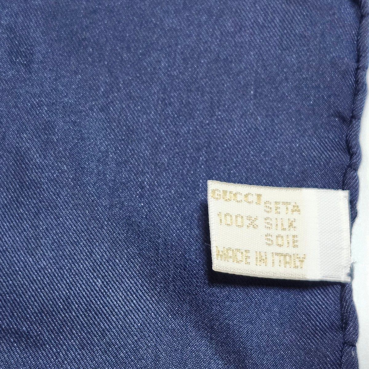 Authentic Gucci  Silk Scarf Interlocking Sherry L… - image 12