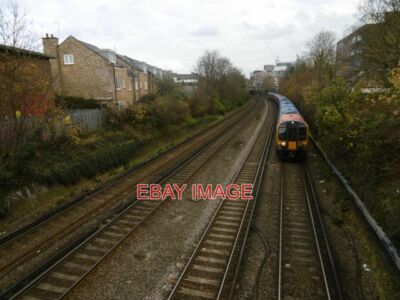 FOTO DIE EISENBAHNLINIEN BEI PUTNEY BAHNHOF DIE STRECKE VON NEUN ULMEN NACH