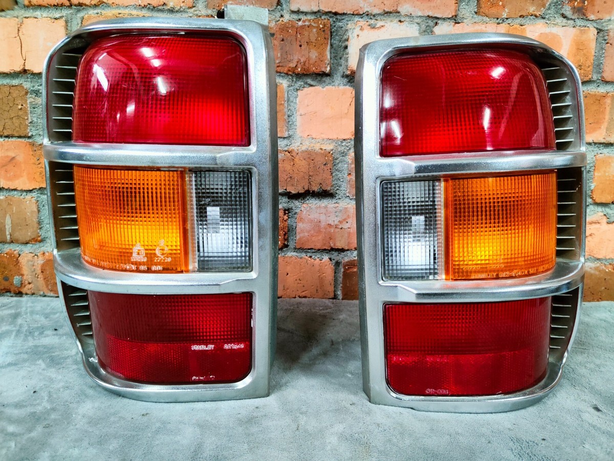 JDM Mitsubishi Pajero 1993 V46 V Rear Tail Lights Silver Cover