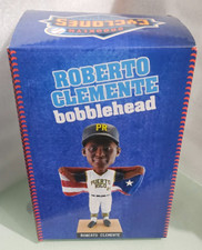 coyote promotions  ROBERTO CLEMENTE BOBBLEHEAD  brooklyn cyclones NEW box wear