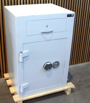 Deposit Tresor Stufe B Elektronikschloß Wertschutzschrank Einwurftresor Safe - Bild 1 von 4