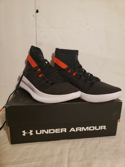 under armour m tag black
