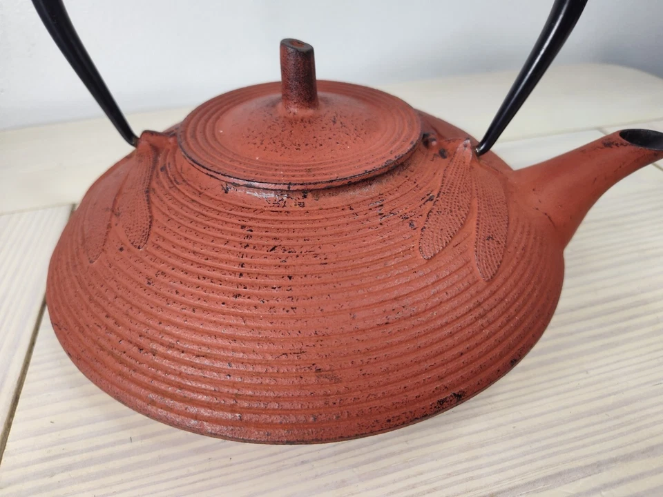 TEAVANA RED DRAGON FLY CAST IRON TEAPOT Japanese Tetsubin - Image 2 of 4
