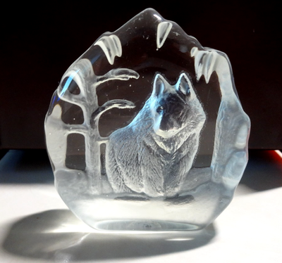 #ad Vintage Etched Crystal quot;Wolf in Snowquot; 3.25 in. Paperweight Figurine $19.99