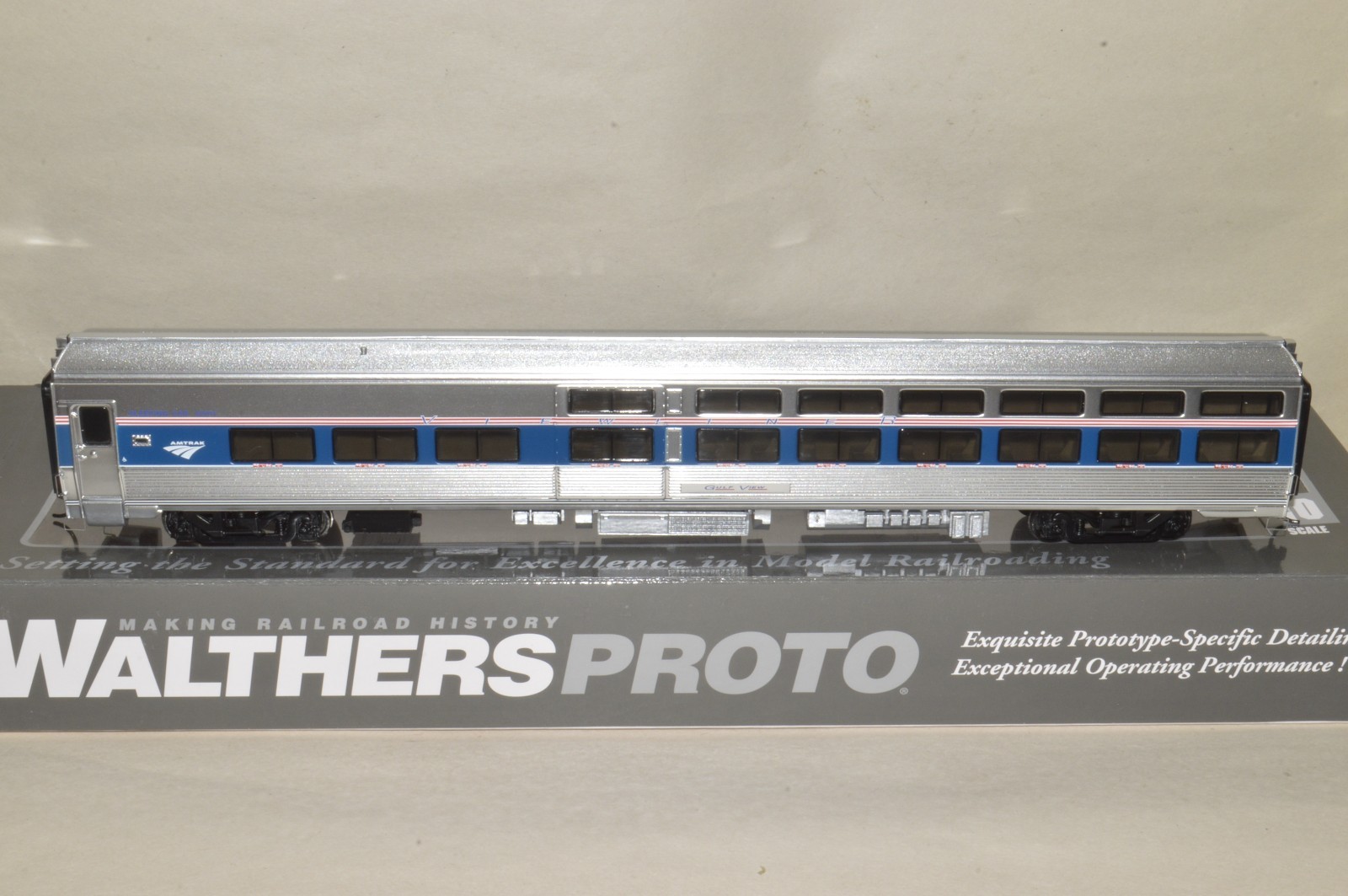 HO scale Walthers Proto Amtrak Viewliner phase VI passenger car train 62011