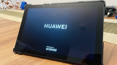 Huawei MatePad Т10 AGR-W09 16GB, Wi-Fi, 9,7 Zoll - Deep Sea Blue